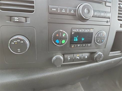 Used 2011 Chevrolet Silverado 1500 LT w/ All-Star Edition image 15