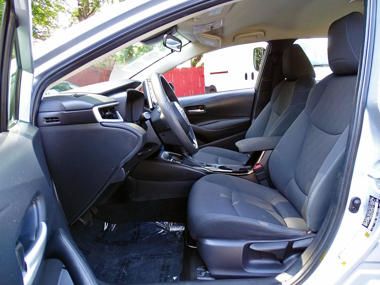 Used 2021 Toyota Corolla LE FWD image 11