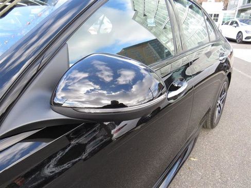 Used 2025 Mercedes-Benz C 300 4MATIC Sedan image 27