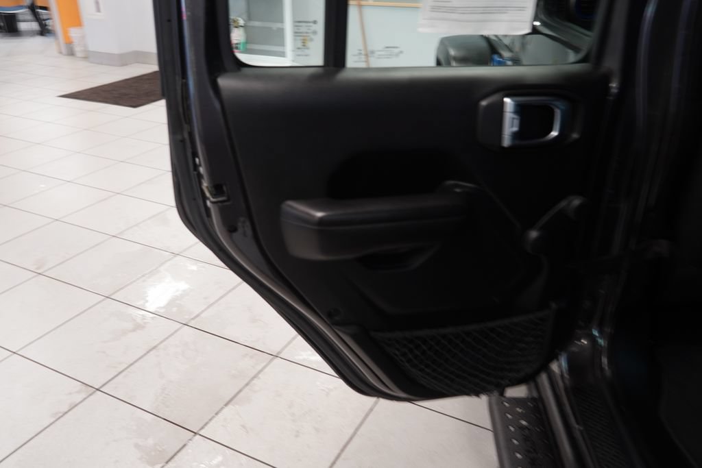 Used 2018 Jeep Wrangler Unlimited Sport AWD/4WD image 21
