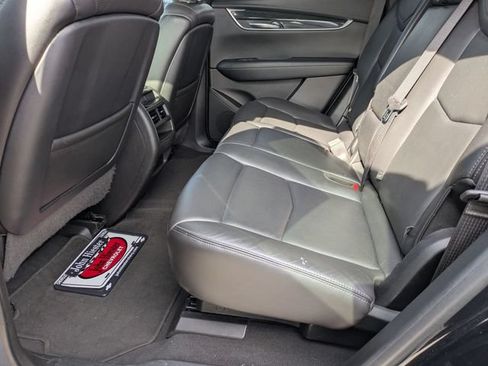 Used 2020 Cadillac XT5 Premium Luxury FWD image 28