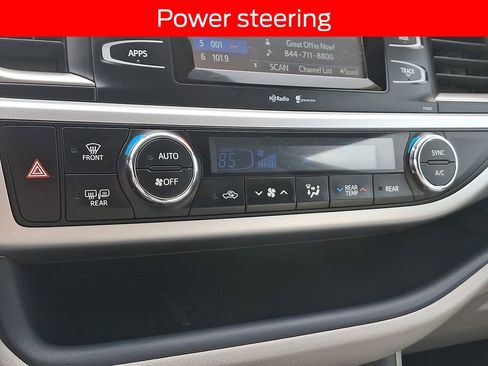 Used 2014 Toyota Highlander Plus image 15