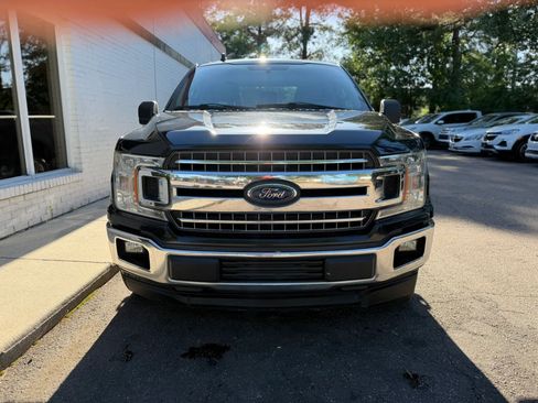 Used 2019 Ford F150 XLT w/ Equipment Group 301A Mid RWD image 3