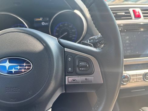 Used 2017 Subaru Outback 2.5i Limited AWD/4WD image 18