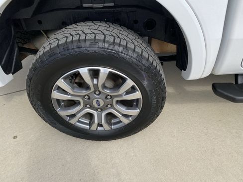 Used 2021 Ford Ranger Lariat w/ FX4 Off-Road Package image 3