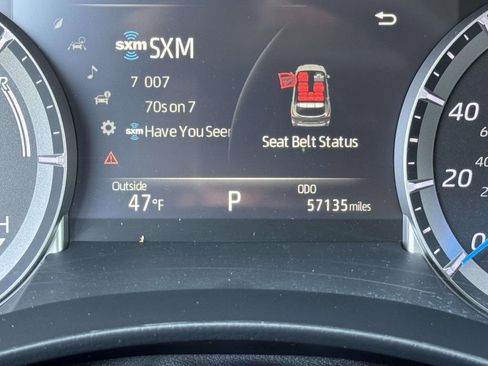 Used 2022 Toyota Highlander Limited image 13