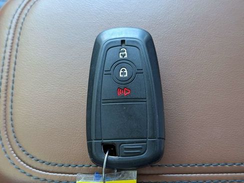 Used 2023 Ford Maverick Lariat w/ Lariat Luxury Package AWD/4WD image 34