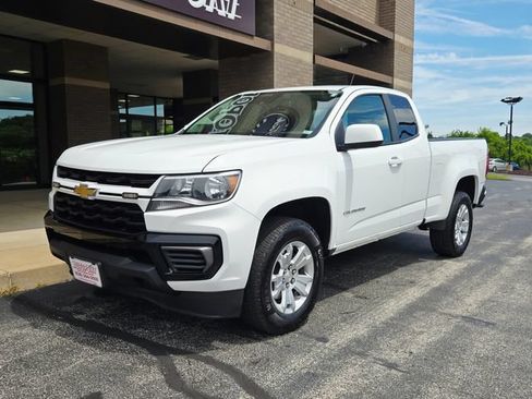 Used 2022 Chevrolet Colorado LT w/ Fleet Safety Package RWD image 3