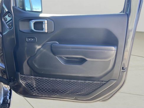 Used 2021 Jeep Wrangler Unlimited Sport image 20