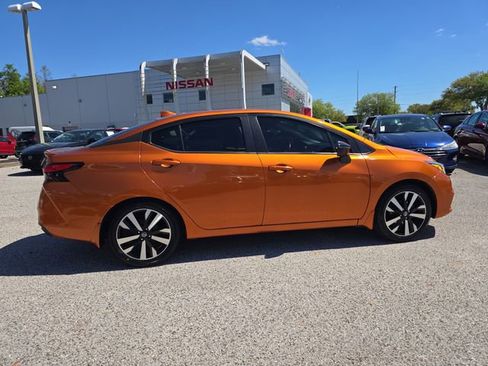 Certified 2021 Nissan Versa SR image 8
