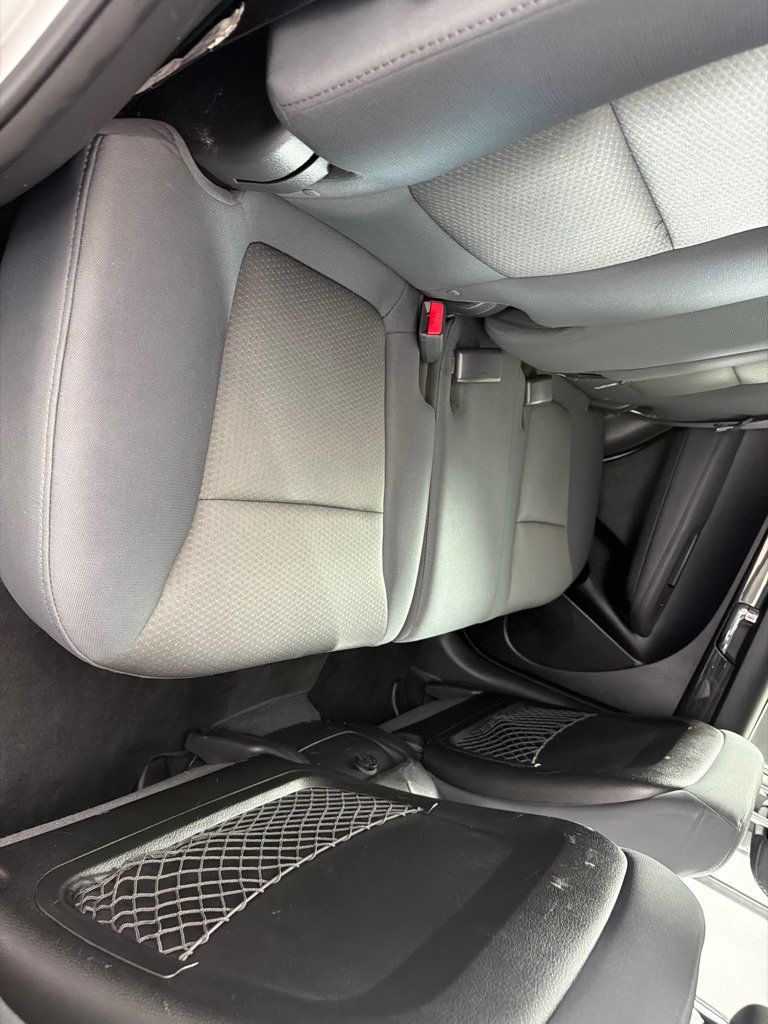 Used 2013 Kia Sorento LX FWD image 17