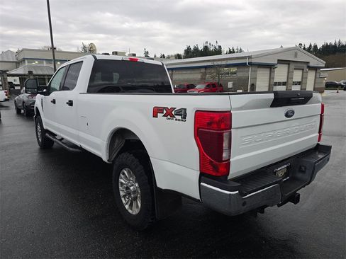 Used 2022 Ford F350 XLT w/ XLT Value Package image 6