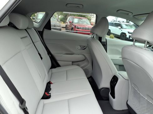 New 2026 Hyundai Kona SEL Premium FWD image 9