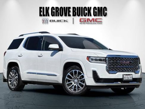 Used 2023 GMC Acadia Denali w/ Denali Ultimate Package AWD/4WD image 2