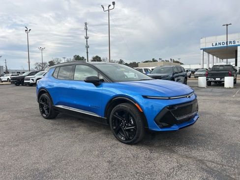 New 2026 Chevrolet Equinox EV RS image 1