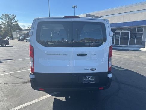 Used 2023 Ford Transit 350 XLT image 4