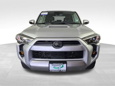 Used 2023 Toyota 4Runner TRD Off-Road Premium AWD/4WD image 2