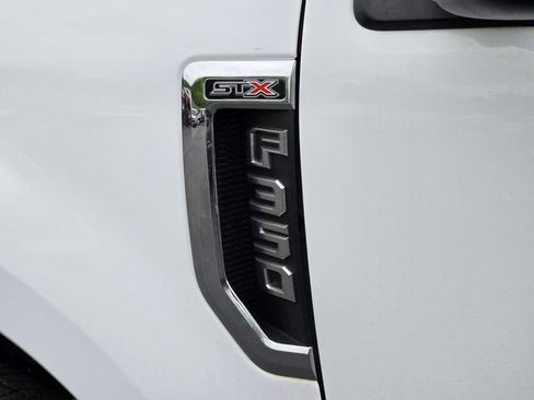 Used 2022 Ford F350 XL w/ STX Appearance Package AWD/4WD image 7