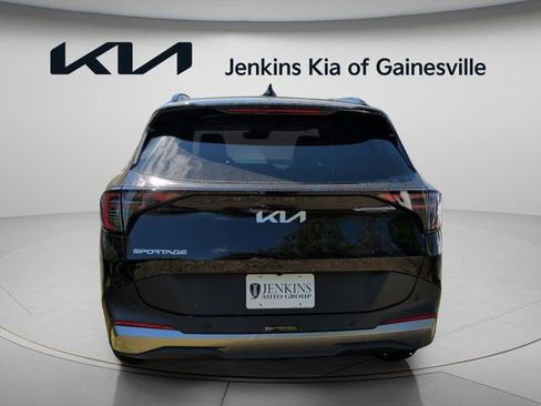 New 2026 Kia Sportage EX FWD image 5