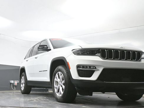 Used 2022 Jeep Grand Cherokee Limited AWD/4WD image 53