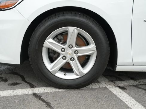 Used 2023 Chevrolet Malibu LT FWD image 10