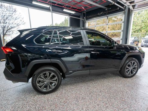 Used 2025 Toyota RAV4 Limited w/ Advanced Technology Package image 5