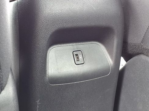 Used 2024 Nissan Sentra SV FWD image 22