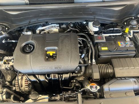 Certified 2025 Kia Seltos EX w/ EX Sunroof Package AWD/4WD image 29