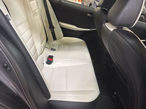 Used 2025 Lexus IS 350 F Sport image 13