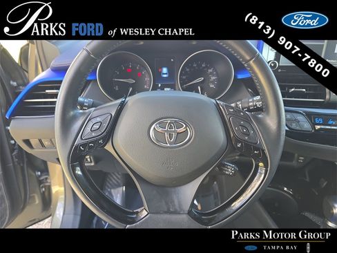 Used 2021 Toyota C-HR XLE image 26