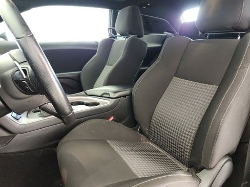 Used 2022 Dodge Challenger GT w/ Blacktop Package image 12