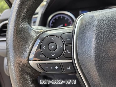 Used 2022 Toyota Camry LE FWD image 24