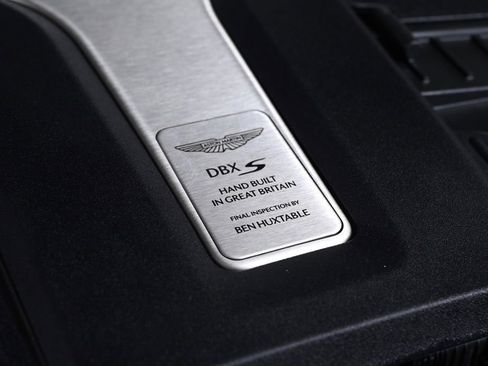 New 2026 Aston Martin DBX S image 23