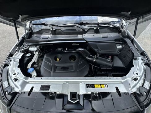 Used 2017 Land Rover Discovery Sport HSE AWD/4WD image 31