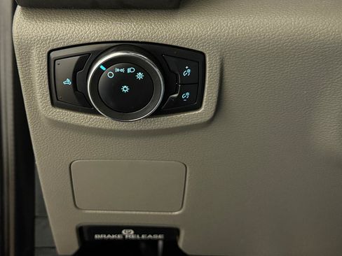 Used 2022 Ford F250 XL w/ STX Appearance Package AWD/4WD image 29