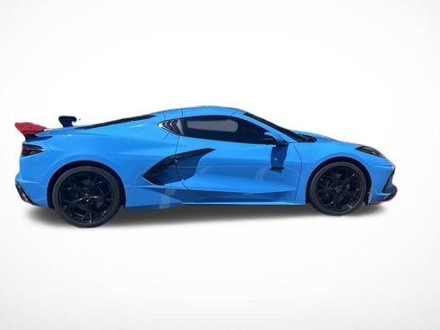 Used 2022 Chevrolet Corvette Stingray Coupe w/ 1LT RWD image 2