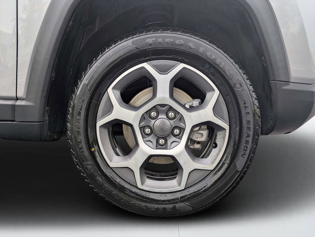 Certified 2022 Jeep Compass Trailhawk w/ Trailhawk Elite Group AWD/4WD image 10