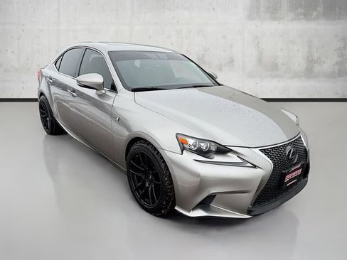 Used 2015 Lexus IS 350 AWD image 3