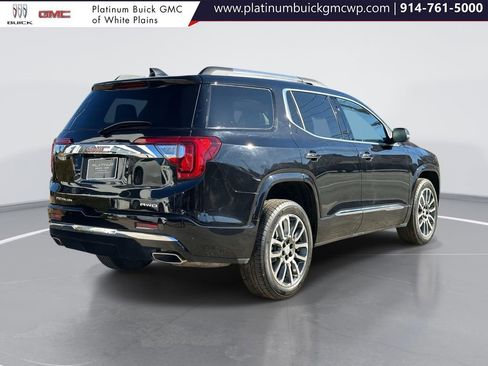 Used 2023 GMC Acadia Denali w/ Denali Technology Package image 4