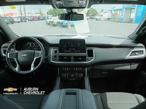 Certified 2022 Chevrolet Suburban LS AWD/4WD image 8