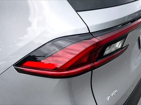 Used 2025 Toyota Grand Highlander AWD image 56