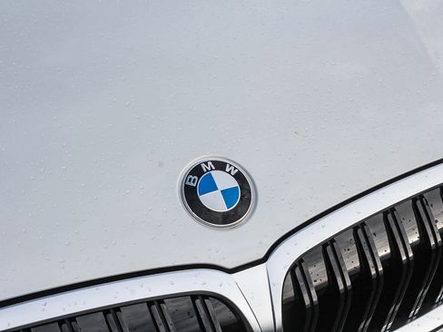 New 2026 BMW 330i Sedan w/ Premium Package image 11