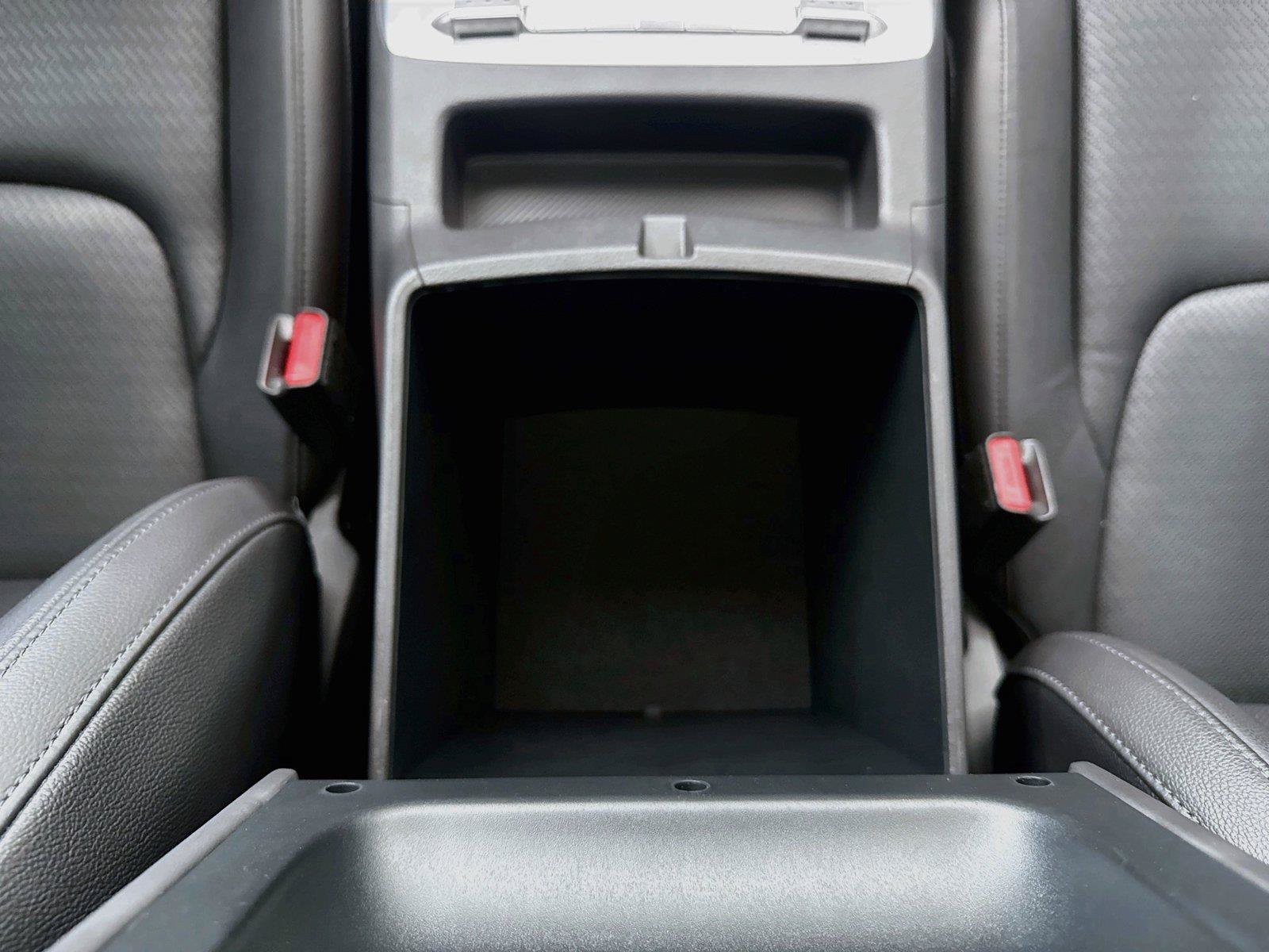 Used 2025 Kia Carnival SX Prestige FWD image 36