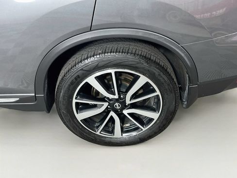 Used 2017 Nissan Rogue SL w/ SL Premium Package AWD/4WD image 27