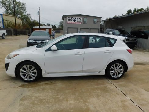 Used 2011 MAZDA MAZDA3 s Sport image 4
