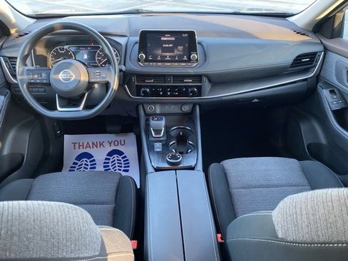 Certified 2021 Nissan Rogue S image 32