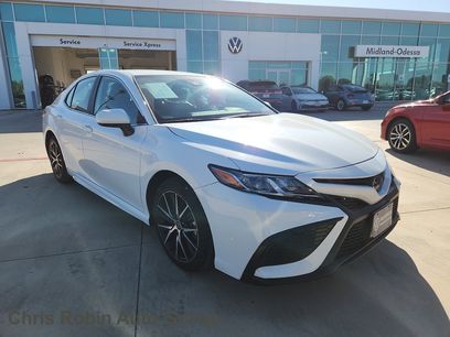 Used 2024 Toyota Camry SE