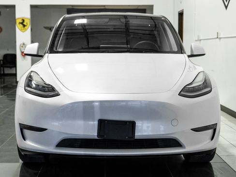 Used 2023 Tesla Model Y Long Range AWD/4WD image 6