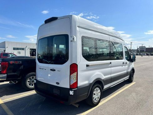 Used 2023 Ford Transit 350 XLT image 4