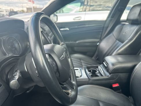 Used 2016 Chrysler 300 S w/ 300S Premium Group AWD/4WD image 33